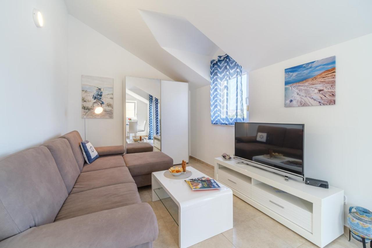 Villa Zdenka Milna  Bagian luar foto